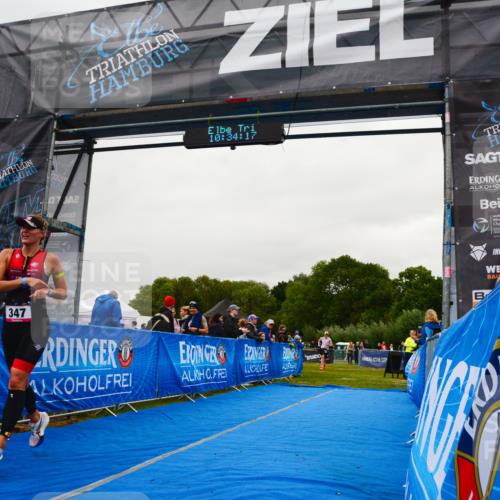 30.08.2026 - Elbe Triathlon Hamburg LAZAROV Photography http://msf.ph/oto/10079109 30.08.2026 10:34:18 Ziel 347, 412 meine-sportfotos.de