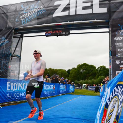 30.08.2026 - Elbe Triathlon Hamburg LAZAROV Photography http://msf.ph/oto/10079114 30.08.2026 10:34:22 Ziel 412 meine-sportfotos.de