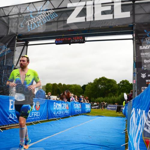 30.08.2026 - Elbe Triathlon Hamburg LAZAROV Photography http://msf.ph/oto/10079528 30.08.2026 10:46:54 Ziel 544 meine-sportfotos.de
