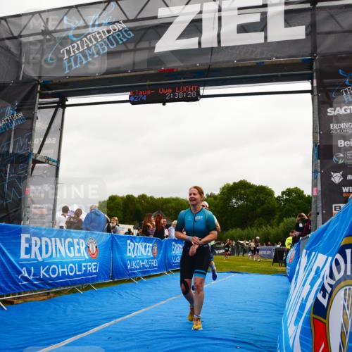 30.08.2026 - Elbe Triathlon Hamburg LAZAROV Photography http://msf.ph/oto/10079563 30.08.2026 10:48:28 Ziel 274, 361, 470 meine-sportfotos.de