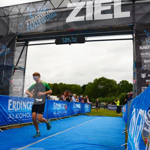 30.08.2026 - Elbe Triathlon Hamburg LAZAROV Photography http://msf.ph/oto/10079589 30.08.2026 10:51:01 Ziel 285, 532, 567 meine-sportfotos.de