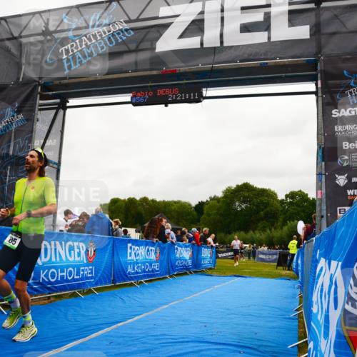 30.08.2026 - Elbe Triathlon Hamburg LAZAROV Photography http://msf.ph/oto/10079609 30.08.2026 10:51:17 Ziel 489, 705 meine-sportfotos.de