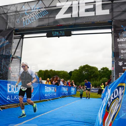 30.08.2026 - Elbe Triathlon Hamburg LAZAROV Photography http://msf.ph/oto/10079619 30.08.2026 10:51:32 Ziel 446, 670 meine-sportfotos.de