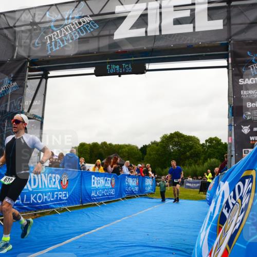 30.08.2026 - Elbe Triathlon Hamburg LAZAROV Photography http://msf.ph/oto/10079621 30.08.2026 10:51:32 Ziel 446, 670 meine-sportfotos.de