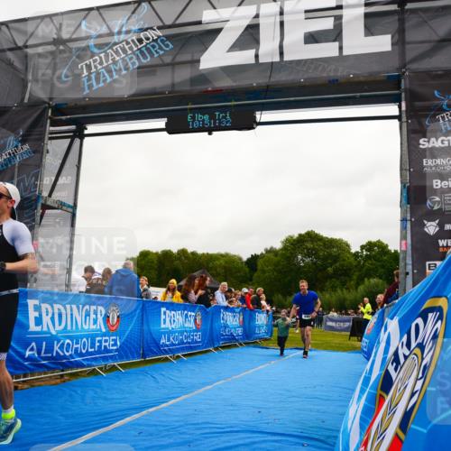 30.08.2026 - Elbe Triathlon Hamburg LAZAROV Photography http://msf.ph/oto/10079622 30.08.2026 10:51:32 Ziel 446, 670 meine-sportfotos.de