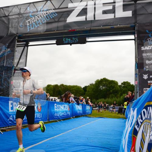 30.08.2026 - Elbe Triathlon Hamburg LAZAROV Photography http://msf.ph/oto/10079654 30.08.2026 10:52:18 Ziel 417 meine-sportfotos.de