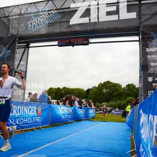 30.08.2026 - Elbe Triathlon Hamburg LAZAROV Photography http://msf.ph/oto/10079664 30.08.2026 10:52:58 Ziel 260, 281, 389, 841 meine-sportfotos.de