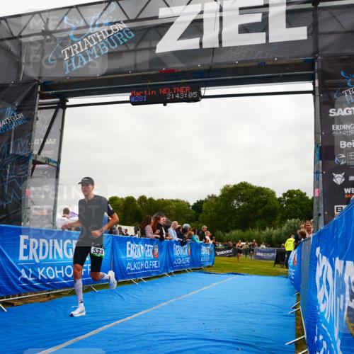 30.08.2026 - Elbe Triathlon Hamburg LAZAROV Photography http://msf.ph/oto/10079680 30.08.2026 10:53:07 Ziel 260, 281, 389, 533 meine-sportfotos.de