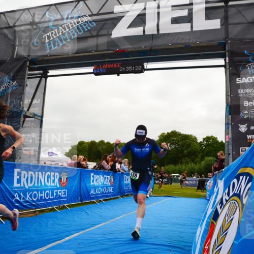 30.08.2026 - Elbe Triathlon Hamburg LAZAROV Photography http://msf.ph/oto/10079736 30.08.2026 10:55:24 Ziel 353, 438, 519, 663 meine-sportfotos.de