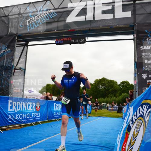30.08.2026 - Elbe Triathlon Hamburg LAZAROV Photography http://msf.ph/oto/10079738 30.08.2026 10:55:24 Ziel 353, 438, 519, 663 meine-sportfotos.de