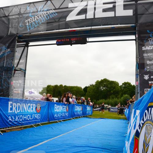 30.08.2026 - Elbe Triathlon Hamburg LAZAROV Photography http://msf.ph/oto/10079752 30.08.2026 10:55:29 Ziel 519, 660, 663 meine-sportfotos.de