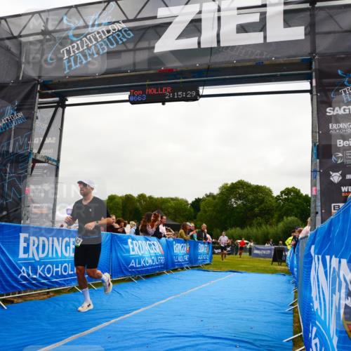 30.08.2026 - Elbe Triathlon Hamburg LAZAROV Photography http://msf.ph/oto/10079759 30.08.2026 10:55:40 Ziel 543, 582, 660 meine-sportfotos.de