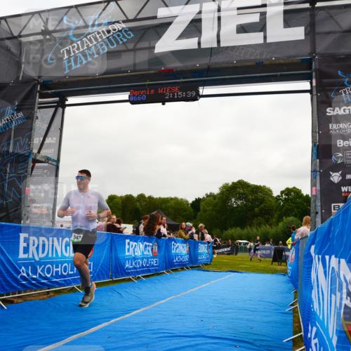30.08.2026 - Elbe Triathlon Hamburg LAZAROV Photography http://msf.ph/oto/10079764 30.08.2026 10:55:45 Ziel 543 meine-sportfotos.de