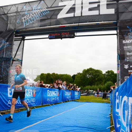 30.08.2026 - Elbe Triathlon Hamburg LAZAROV Photography http://msf.ph/oto/10079770 30.08.2026 10:56:15 Ziel 362 meine-sportfotos.de