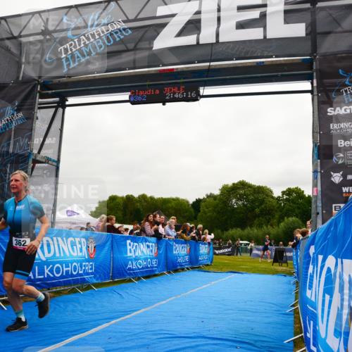 30.08.2026 - Elbe Triathlon Hamburg LAZAROV Photography http://msf.ph/oto/10079771 30.08.2026 10:56:15 Ziel 362 meine-sportfotos.de
