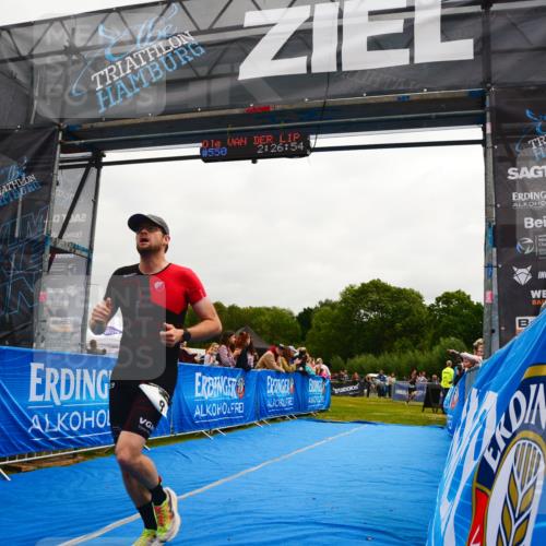 30.08.2026 - Elbe Triathlon Hamburg LAZAROV Photography http://msf.ph/oto/10079796 30.08.2026 10:56:56 Ziel 550, 668 meine-sportfotos.de