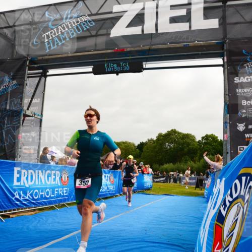 30.08.2026 - Elbe Triathlon Hamburg LAZAROV Photography http://msf.ph/oto/10079822 30.08.2026 10:58:30 Ziel 259, 352 meine-sportfotos.de