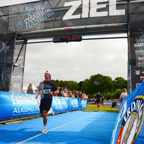 30.08.2026 - Elbe Triathlon Hamburg LAZAROV Photography http://msf.ph/oto/10079864 30.08.2026 10:59:16 Ziel 405, 418, 542 meine-sportfotos.de
