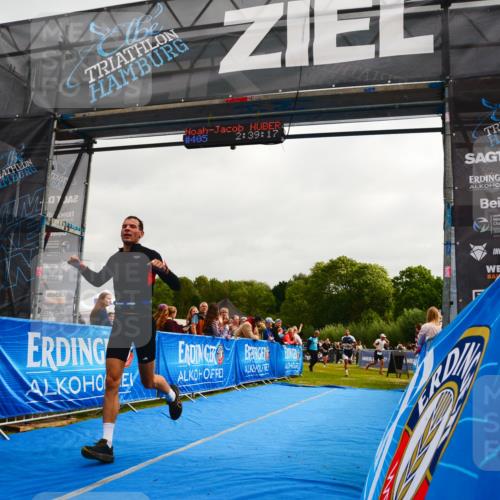 30.08.2026 - Elbe Triathlon Hamburg LAZAROV Photography http://msf.ph/oto/10079871 30.08.2026 10:59:19 Ziel 331, 405, 418, 542 meine-sportfotos.de