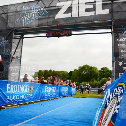 30.08.2026 - Elbe Triathlon Hamburg LAZAROV Photography http://msf.ph/oto/10079874 30.08.2026 10:59:20 Ziel 331, 418, 542 meine-sportfotos.de