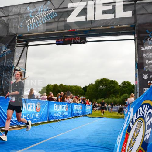 30.08.2026 - Elbe Triathlon Hamburg LAZAROV Photography http://msf.ph/oto/10079886 30.08.2026 10:59:27 Ziel 331, 467, 484 meine-sportfotos.de