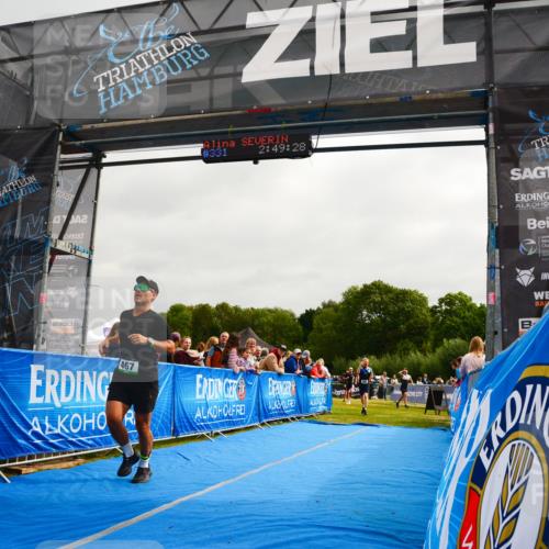 30.08.2026 - Elbe Triathlon Hamburg LAZAROV Photography http://msf.ph/oto/10079890 30.08.2026 10:59:31 Ziel 462, 467, 484 meine-sportfotos.de