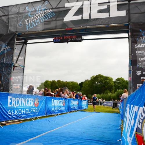 30.08.2026 - Elbe Triathlon Hamburg LAZAROV Photography http://msf.ph/oto/10079895 30.08.2026 10:59:32 Ziel 462, 467, 484 meine-sportfotos.de