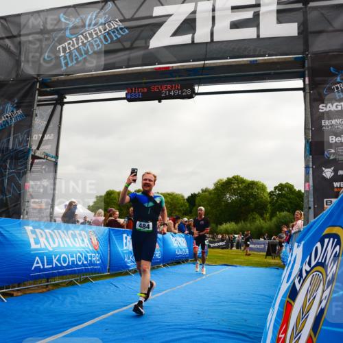 30.08.2026 - Elbe Triathlon Hamburg LAZAROV Photography http://msf.ph/oto/10079897 30.08.2026 10:59:35 Ziel 462, 484 meine-sportfotos.de
