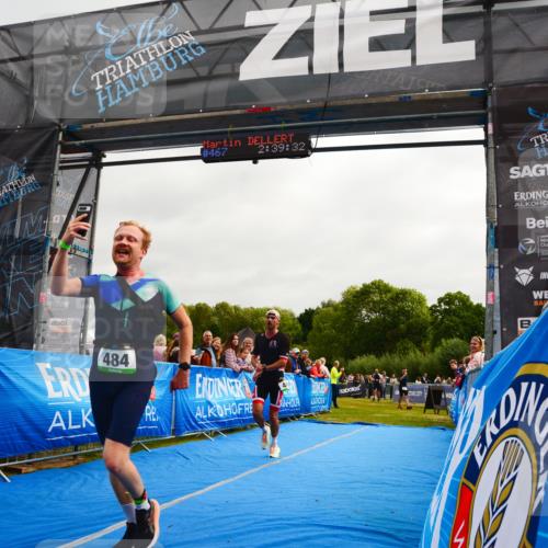 30.08.2026 - Elbe Triathlon Hamburg LAZAROV Photography http://msf.ph/oto/10079901 30.08.2026 10:59:36 Ziel 462, 484 meine-sportfotos.de