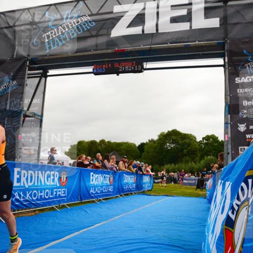 30.08.2026 - Elbe Triathlon Hamburg LAZAROV Photography http://msf.ph/oto/10079992 30.08.2026 11:02:13 Ziel 363, 501, 732 meine-sportfotos.de