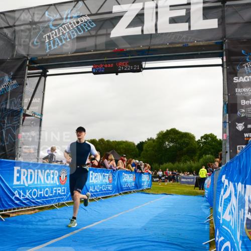 30.08.2026 - Elbe Triathlon Hamburg LAZAROV Photography http://msf.ph/oto/10080000 30.08.2026 11:02:22 Ziel 501, 529, 597, 732 meine-sportfotos.de