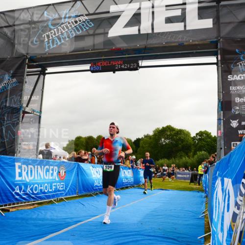 30.08.2026 - Elbe Triathlon Hamburg LAZAROV Photography http://msf.ph/oto/10080005 30.08.2026 11:02:29 Ziel 434, 529, 597, 637, 739 meine-sportfotos.de