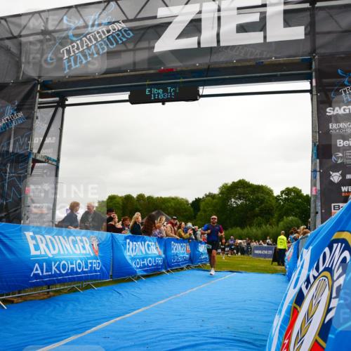 30.08.2026 - Elbe Triathlon Hamburg LAZAROV Photography http://msf.ph/oto/10080068 30.08.2026 11:03:57 Ziel 483, 531, 642, 658, 664 meine-sportfotos.de