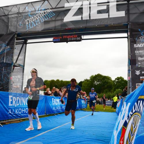 30.08.2026 - Elbe Triathlon Hamburg LAZAROV Photography http://msf.ph/oto/10080079 30.08.2026 11:04:03 Ziel 449, 642, 658, 664, 1897 meine-sportfotos.de