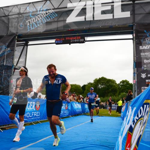30.08.2026 - Elbe Triathlon Hamburg LAZAROV Photography http://msf.ph/oto/10080082 30.08.2026 11:04:04 Ziel 449, 642, 658, 664, 1897 meine-sportfotos.de