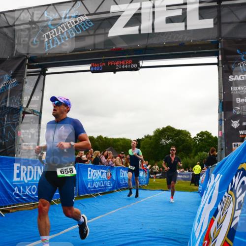 30.08.2026 - Elbe Triathlon Hamburg LAZAROV Photography http://msf.ph/oto/10080089 30.08.2026 11:04:06 Ziel 449, 642, 658, 664, 1897 meine-sportfotos.de