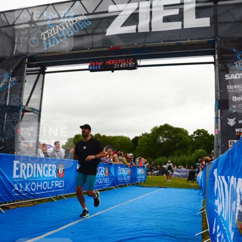 30.08.2026 - Elbe Triathlon Hamburg LAZAROV Photography http://msf.ph/oto/10080160 30.08.2026 11:05:58 Ziel 414, 431, 671, 779 meine-sportfotos.de