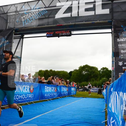 30.08.2026 - Elbe Triathlon Hamburg LAZAROV Photography http://msf.ph/oto/10080164 30.08.2026 11:05:59 Ziel 414, 431, 671, 779 meine-sportfotos.de