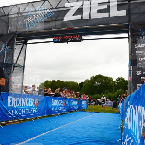30.08.2026 - Elbe Triathlon Hamburg LAZAROV Photography http://msf.ph/oto/10080165 30.08.2026 11:05:59 Ziel 414, 431, 671, 779 meine-sportfotos.de