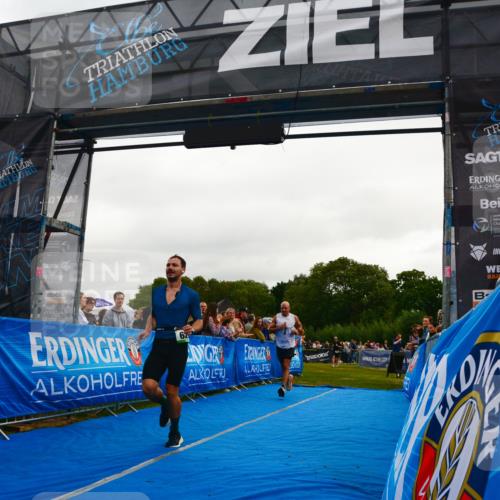 30.08.2026 - Elbe Triathlon Hamburg LAZAROV Photography http://msf.ph/oto/10080188 30.08.2026 11:06:32 Ziel 482, 628, 675, 1067 meine-sportfotos.de