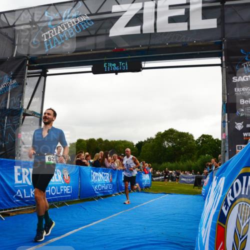 30.08.2026 - Elbe Triathlon Hamburg LAZAROV Photography http://msf.ph/oto/10080191 30.08.2026 11:06:32 Ziel 482, 628, 675, 1067 meine-sportfotos.de