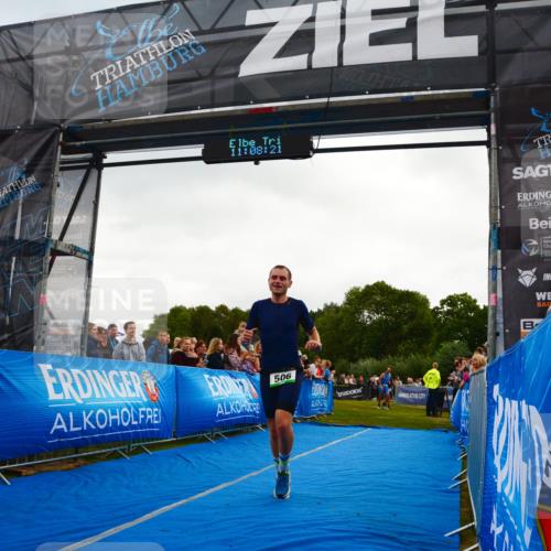 30.08.2026 - Elbe Triathlon Hamburg LAZAROV Photography http://msf.ph/oto/10080245 30.08.2026 11:08:22 Ziel 506, 790 meine-sportfotos.de