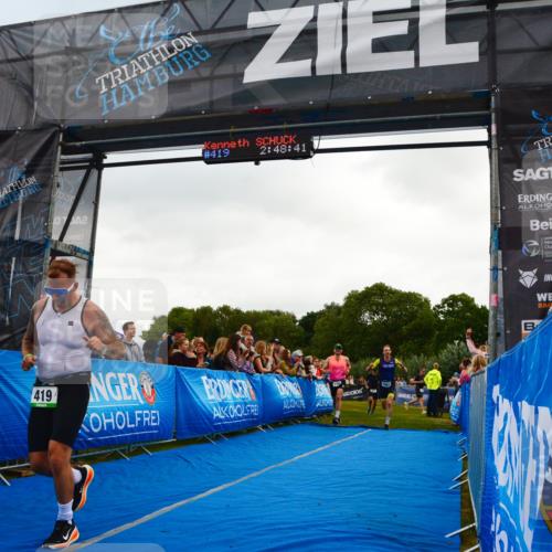 30.08.2026 - Elbe Triathlon Hamburg LAZAROV Photography http://msf.ph/oto/10080251 30.08.2026 11:08:40 Ziel 419, 590, 655, 1260 meine-sportfotos.de
