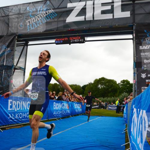 30.08.2026 - Elbe Triathlon Hamburg LAZAROV Photography http://msf.ph/oto/10080259 30.08.2026 11:08:43 Ziel 419, 590, 655, 1260 meine-sportfotos.de