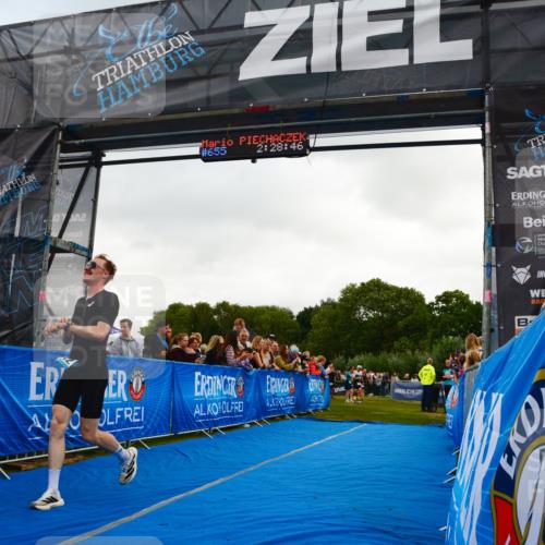 30.08.2026 - Elbe Triathlon Hamburg LAZAROV Photography http://msf.ph/oto/10080282 30.08.2026 11:08:58 Ziel 503, 633, 746, 1042 meine-sportfotos.de