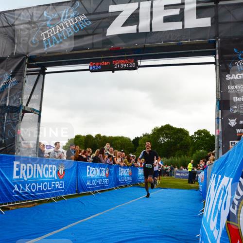 30.08.2026 - Elbe Triathlon Hamburg LAZAROV Photography http://msf.ph/oto/10080311 30.08.2026 11:09:33 Ziel 505, 539, 624, 681, 751 meine-sportfotos.de