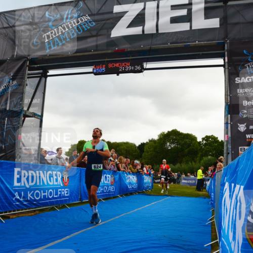 30.08.2026 - Elbe Triathlon Hamburg LAZAROV Photography http://msf.ph/oto/10080332 30.08.2026 11:09:40 Ziel 539, 569, 624, 1164 meine-sportfotos.de