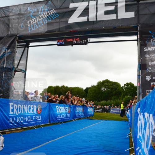 30.08.2026 - Elbe Triathlon Hamburg LAZAROV Photography http://msf.ph/oto/10080350 30.08.2026 11:09:46 Ziel 569, 1164 meine-sportfotos.de