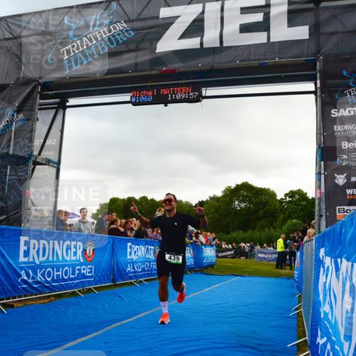 30.08.2026 - Elbe Triathlon Hamburg LAZAROV Photography http://msf.ph/oto/10080363 30.08.2026 11:10:13 Ziel 439, 581 meine-sportfotos.de