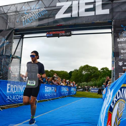 30.08.2026 - Elbe Triathlon Hamburg LAZAROV Photography http://msf.ph/oto/10080440 30.08.2026 11:11:56 Ziel 415, 558 meine-sportfotos.de